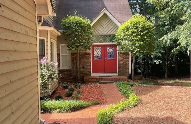 5035 Highland Hills Parkway photos photos
