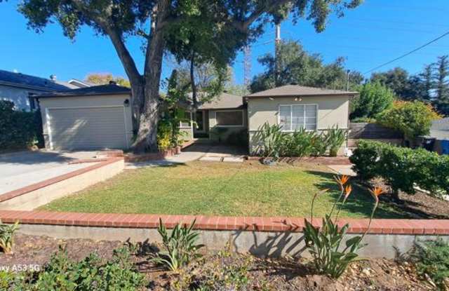 4450 Alta Canyada Road photos photos