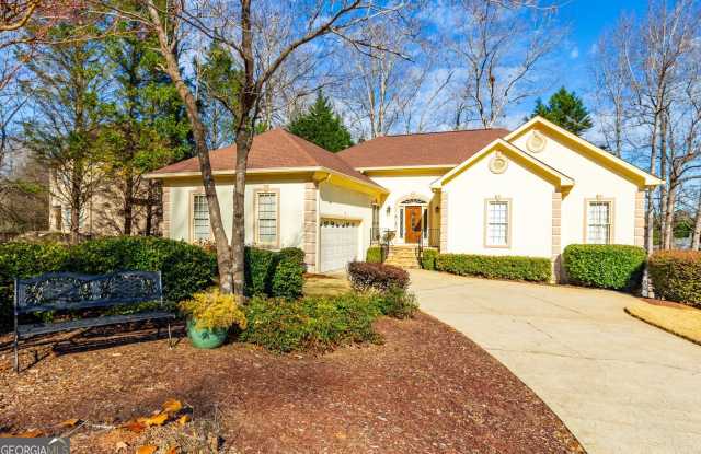 612 Redbud Lane photos photos