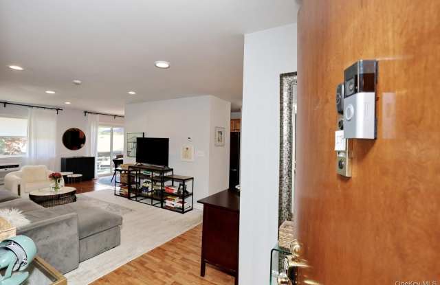 174 Sierra Vista Lane Gallery 3