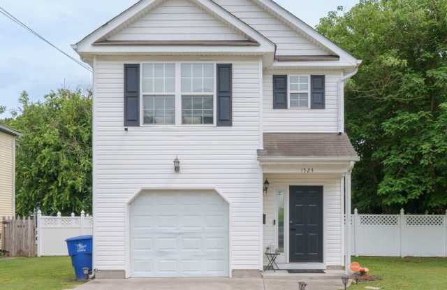MOVE IN READY 3 Bedroom in the Heart of Norfolk! photos photos