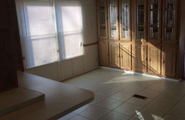 139 Willow Oak Gallery 4