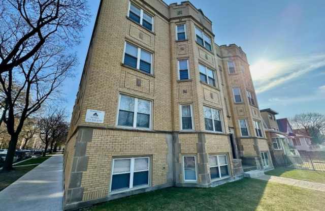 1937 W Granville - 1937 West Granville Avenue, Chicago, IL 60660 1937 W Granville - 1937 West Granville Avenue, Chicago, IL 60660