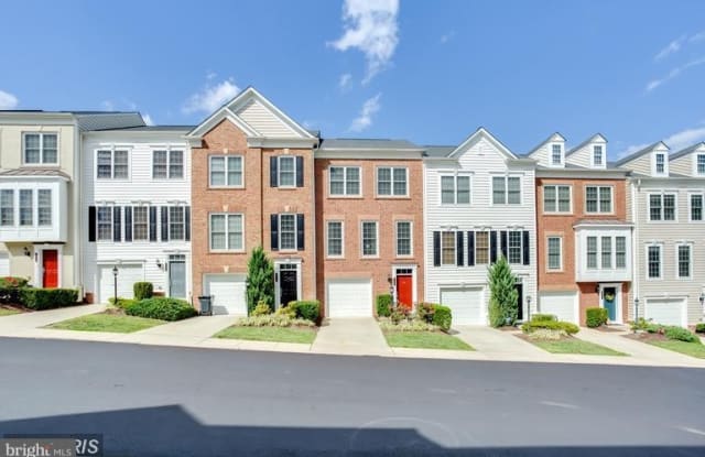 2159 OBERLIN DRIVE - 2159 Oberlin Drive, Neabsco, VA 22191