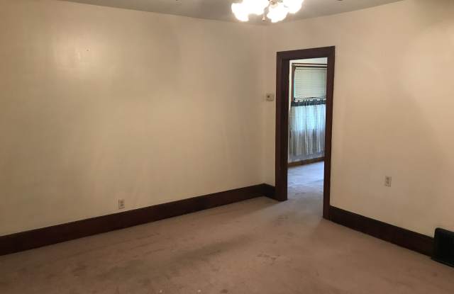 4351 Dover Center Road photos photos