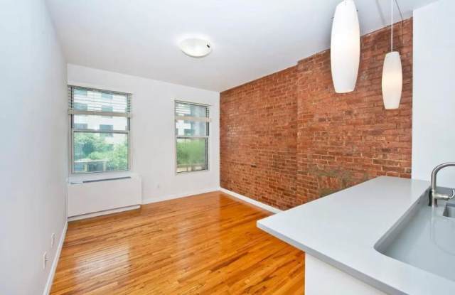130 Barrow Street - 130 Barrow Street, New York City, NY 10014