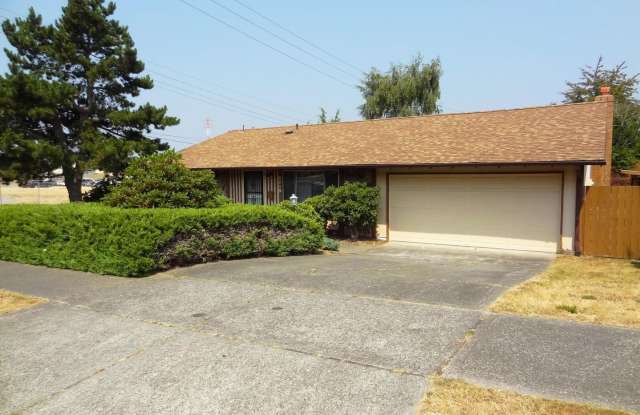 6219 N 23rd Gallery 2