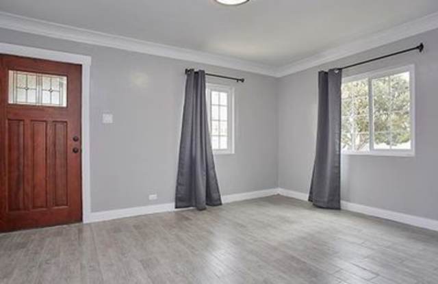 1211 Keniston Ave - 1211 Keniston Avenue, Los Angeles, CA 90019