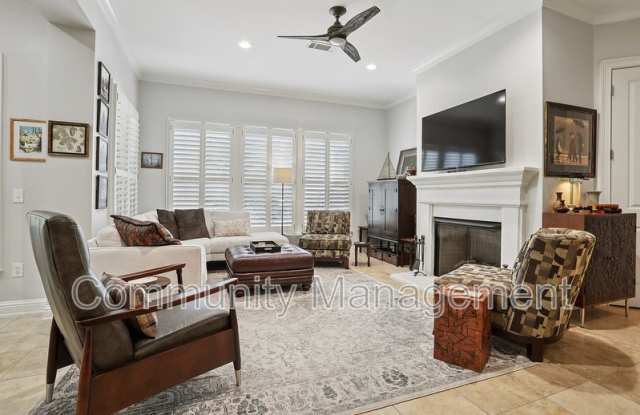 990 Stanford Ave photos photos