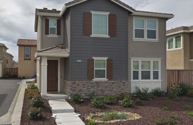 5319 Kelliann Place Gallery 2