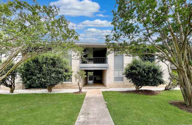 311 E San Antonio unit: 201 photos photos