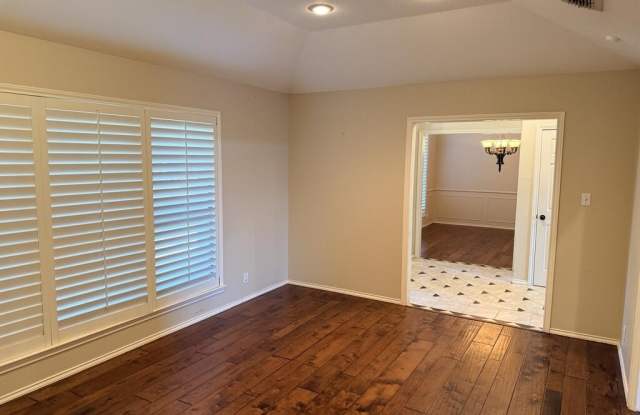 4117 Springfield Court Gallery 3