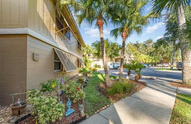 120 HIBISCUS WOODS Court Gallery 3