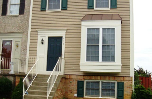 507 FALKIRK COURT - 507 Falkirk Court, Southern Gateway, VA 22406