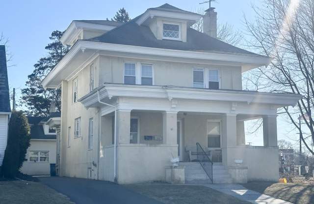 316 Spier Avenue Gallery 1