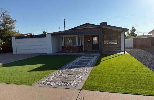 3737 W AUGUSTA Avenue photos photos
