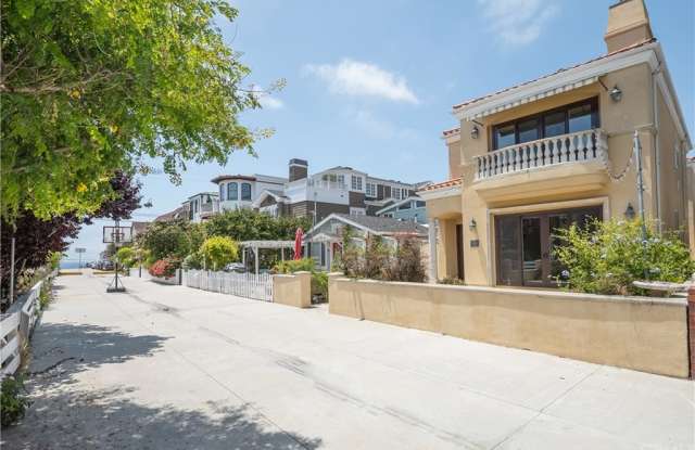 333 9th Street - 333 9th Street, Manhattan Beach, CA 90266