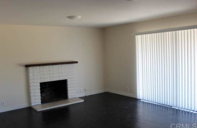 1533 Indian Summer Court Gallery 2