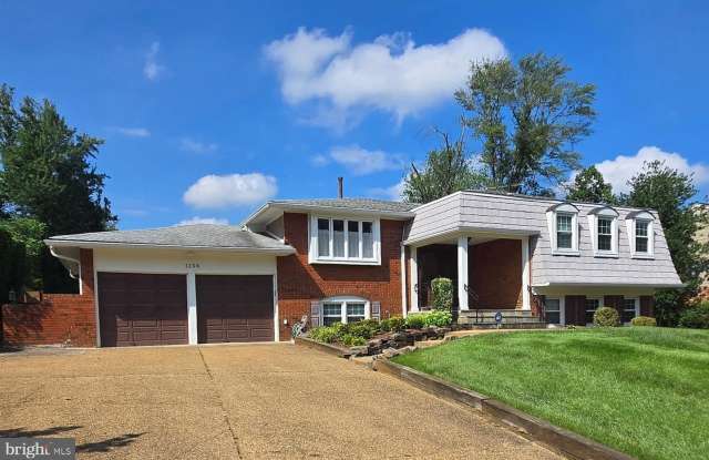 1208 FORESTWOOD DRIVE photos photos