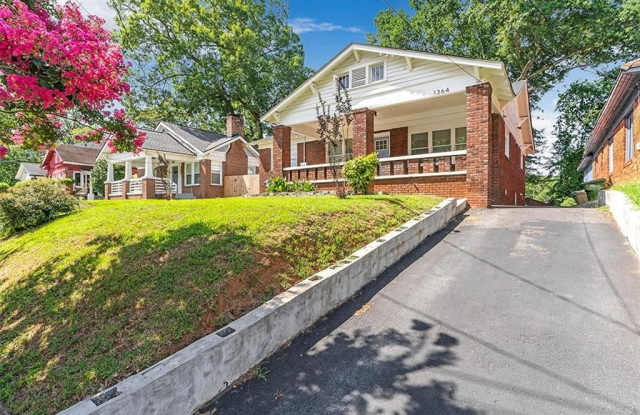 1364 Donnelly Avenue SW - 1364 Donnelly Avenue Southwest, Atlanta, GA 30310