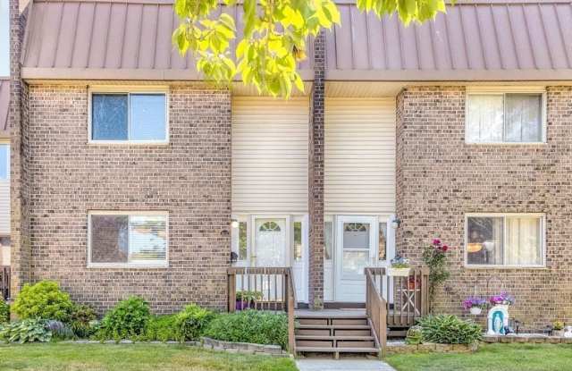 801 Dudley Ct Gallery 2