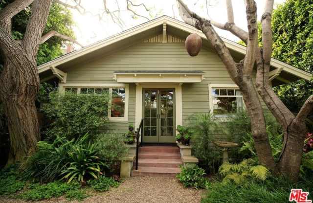 935 Palms Blvd photos photos