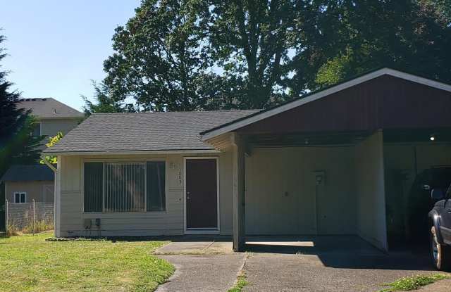 Cute 2BD Duplex, - Has all Hardwood Laminate and Tile! photos photos