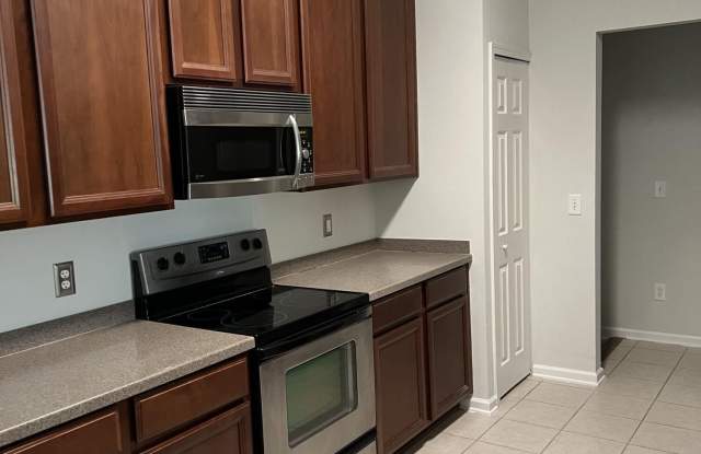 7063 DEER LODGE Circle unit: 110 - 7063 Deer Lodge Circle, Jacksonville, FL 32256