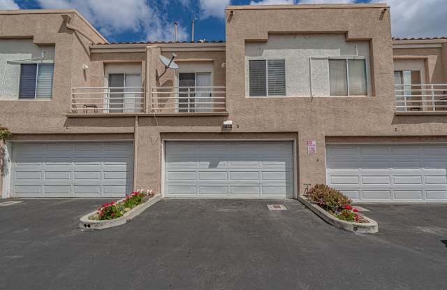 COMING SOON! Palisades 3 Bedroom Townhome for Rent in Stevenson Ranch! photos photos