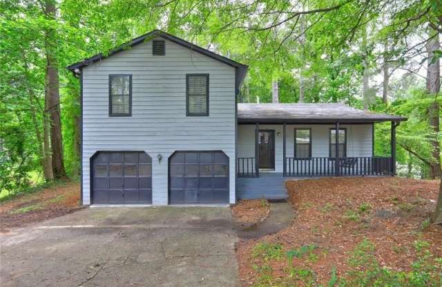 129 Lester Road NW photos photos