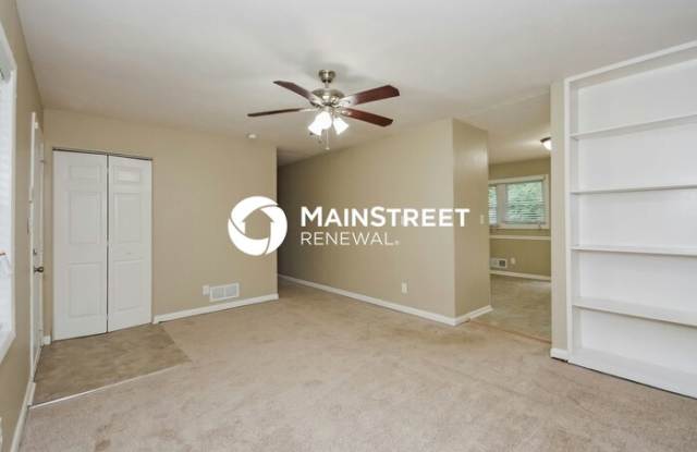 464 Pinecrest Drive Gallery 4
