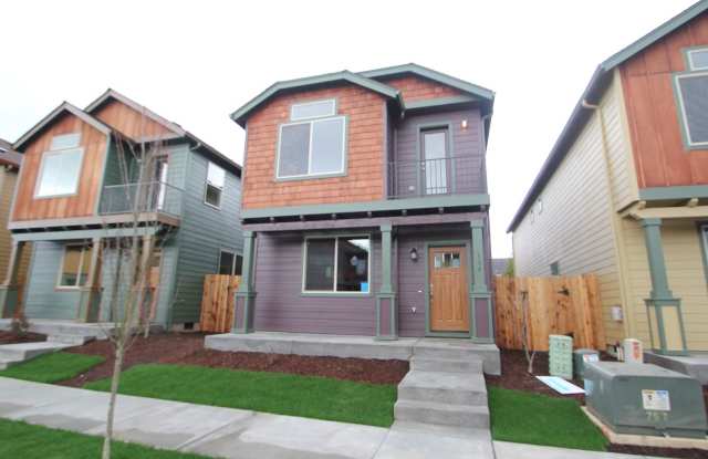 Three bedroom house in Hazel Dell - AC / Built in 2014. photos photos