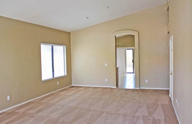 10019 E Sheena Dr Gallery 2