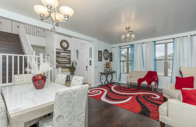 3270 E Silversmith Trl, San Tan Valley, AZ 85143 - 1 Gallery 2