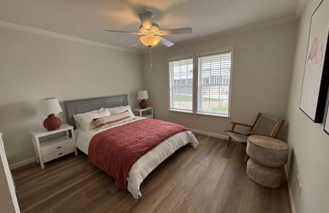 19100 Meadow Brook Court Gallery 4