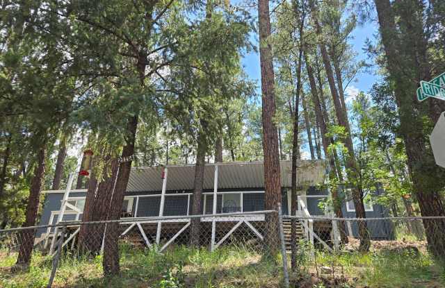 Great Two Bedroom Close To Midtown photos photos