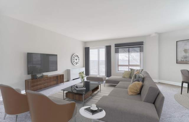 Seminary Towers Apartments Gallery 4