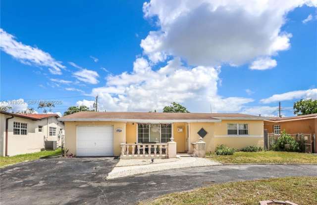 7769 Biltmore Blvd photos photos