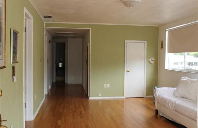 1402 E 23RD AVENUE Gallery 2