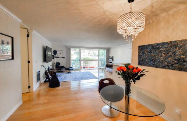 Sea Gate Condominiums - 6542 Ocean Crest Dr, Rancho Palos Verdes, CA 90275