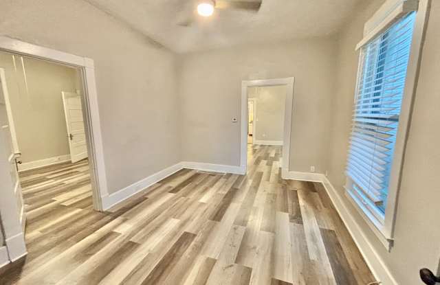 1416 Berry Blvd - 1416 Berry Boulevard, Louisville, KY 40215