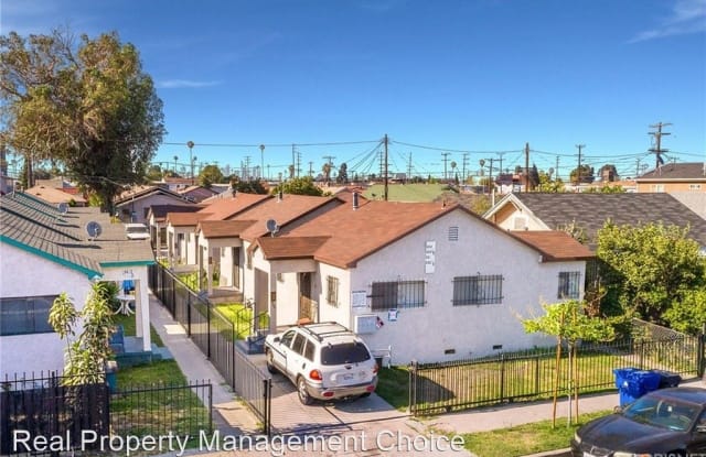 335 W 74th St - 335 West 74th Street, Los Angeles, CA 90003