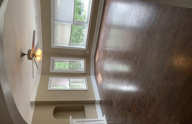 7831 S Cornell Avenue photos photos