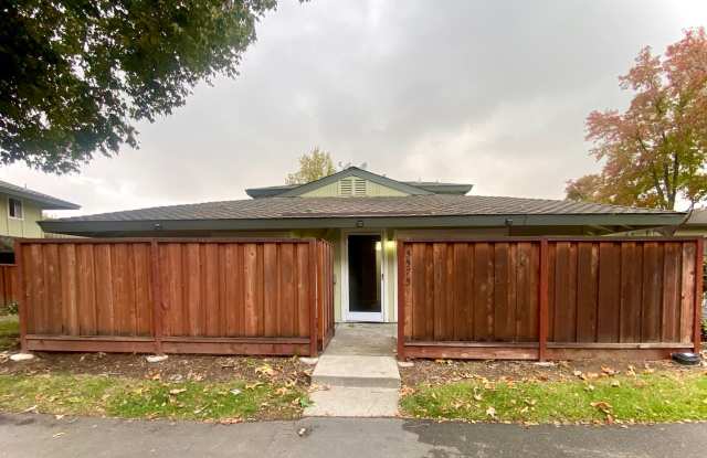 Charming 2-bedroom townhome in Fremont - 5575 Magnolia Terrace, Fremont, CA 94538