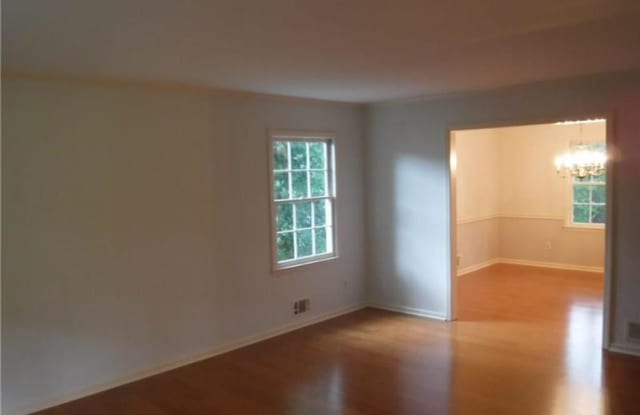 5109 Vernon Ridge Drive Gallery 2