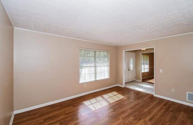 1950 Holly Oaks Ravine Drive Gallery 3