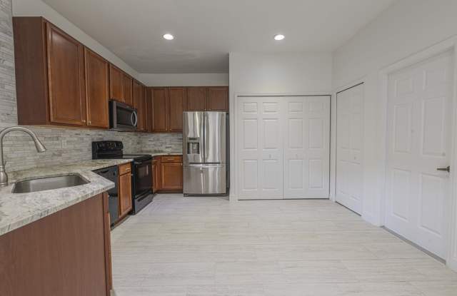 3701 Titanic Circle - 1 Gallery 2