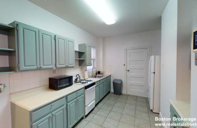 787 Columbia Rd. - 787 Columbia Road, Boston, MA 02125