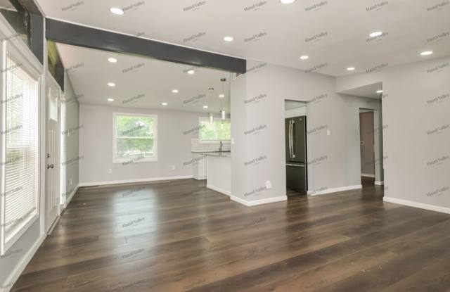 820 Saint Anthony Lane Gallery 4