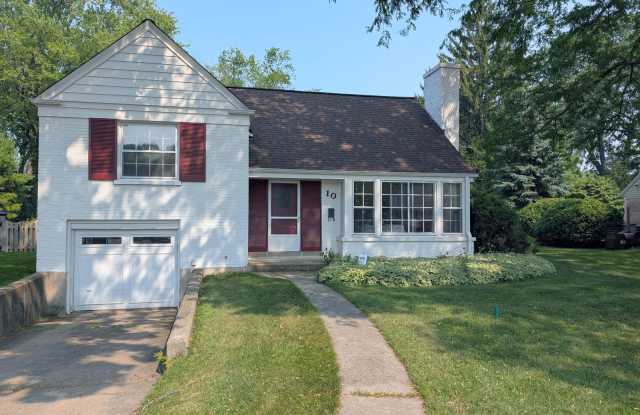 10 Williamsburg Court photos photos